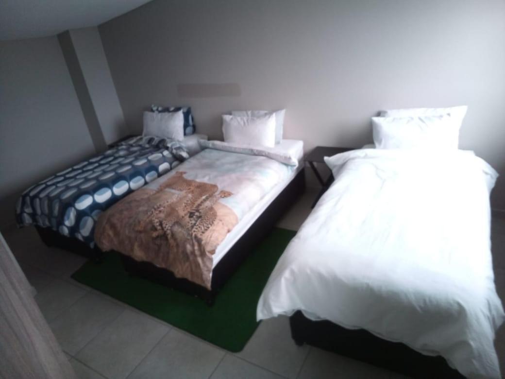 One Rosebank Stay Johannesburg Eksteriør bilde